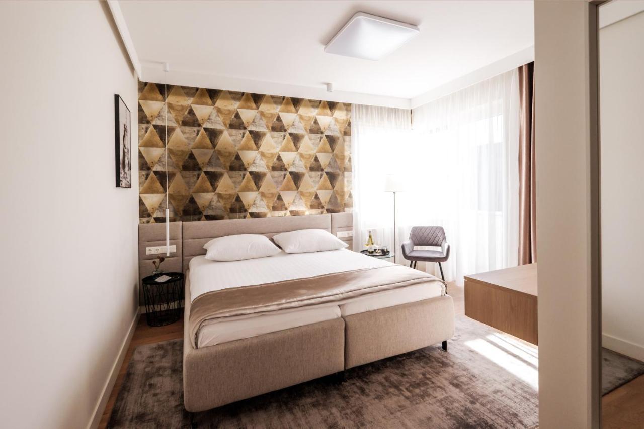Adele Apartments 佩奇 外观 照片