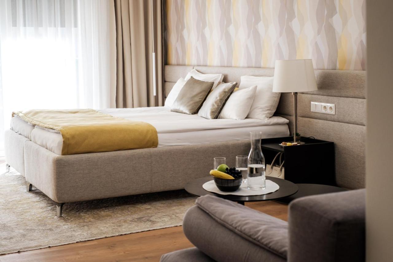 Adele Apartments 佩奇 外观 照片