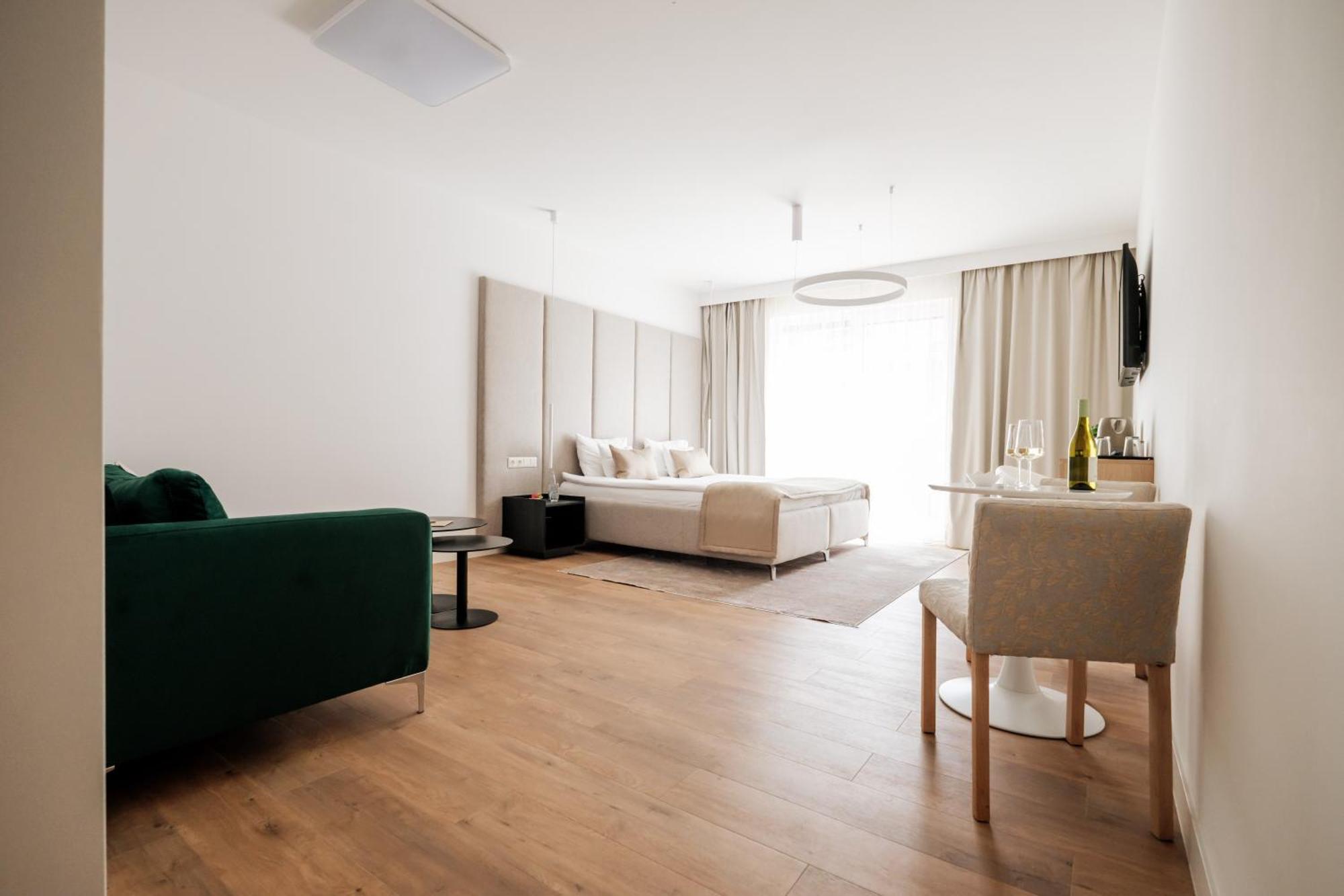 Adele Apartments 佩奇 外观 照片
