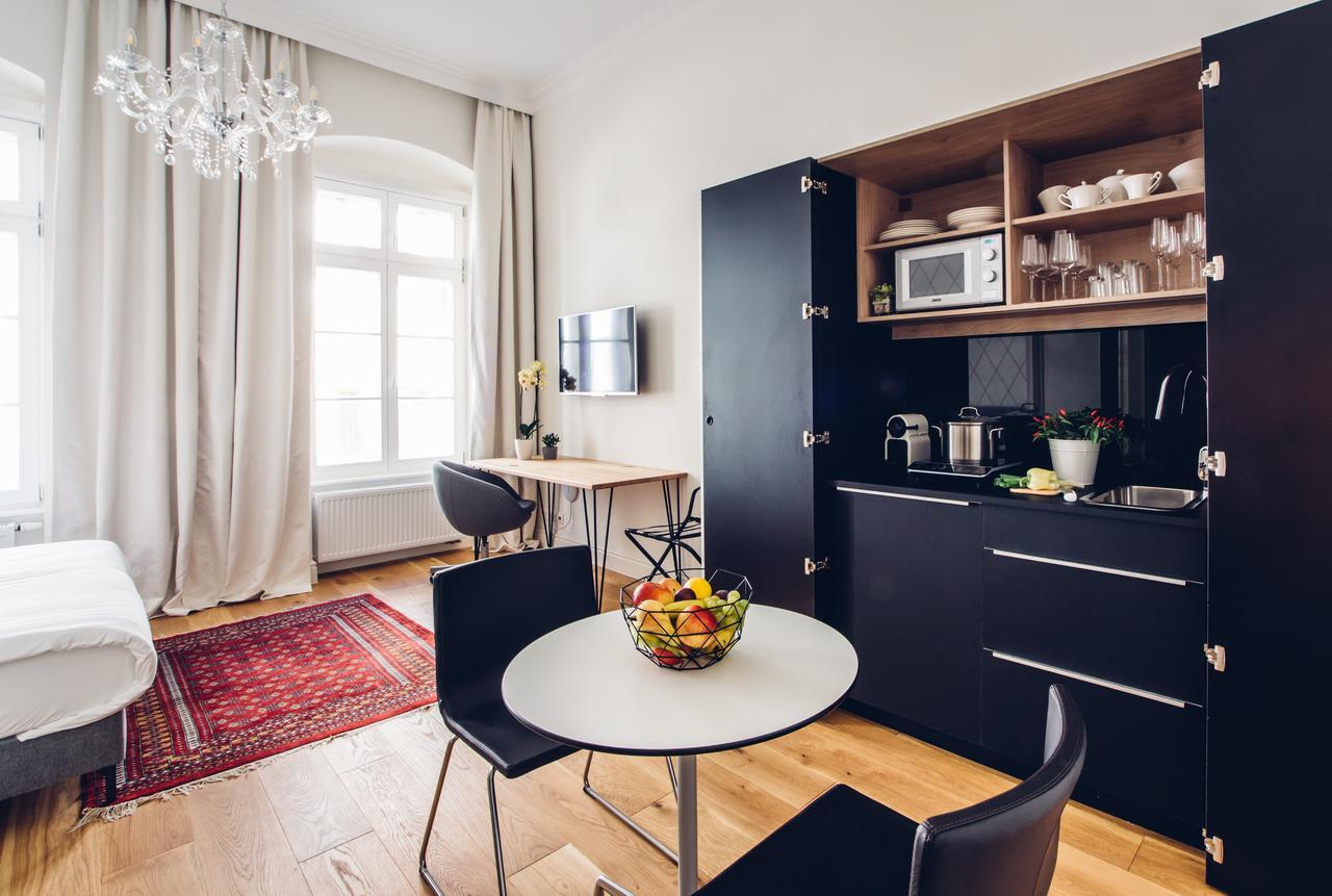 Adele Apartments 佩奇 外观 照片