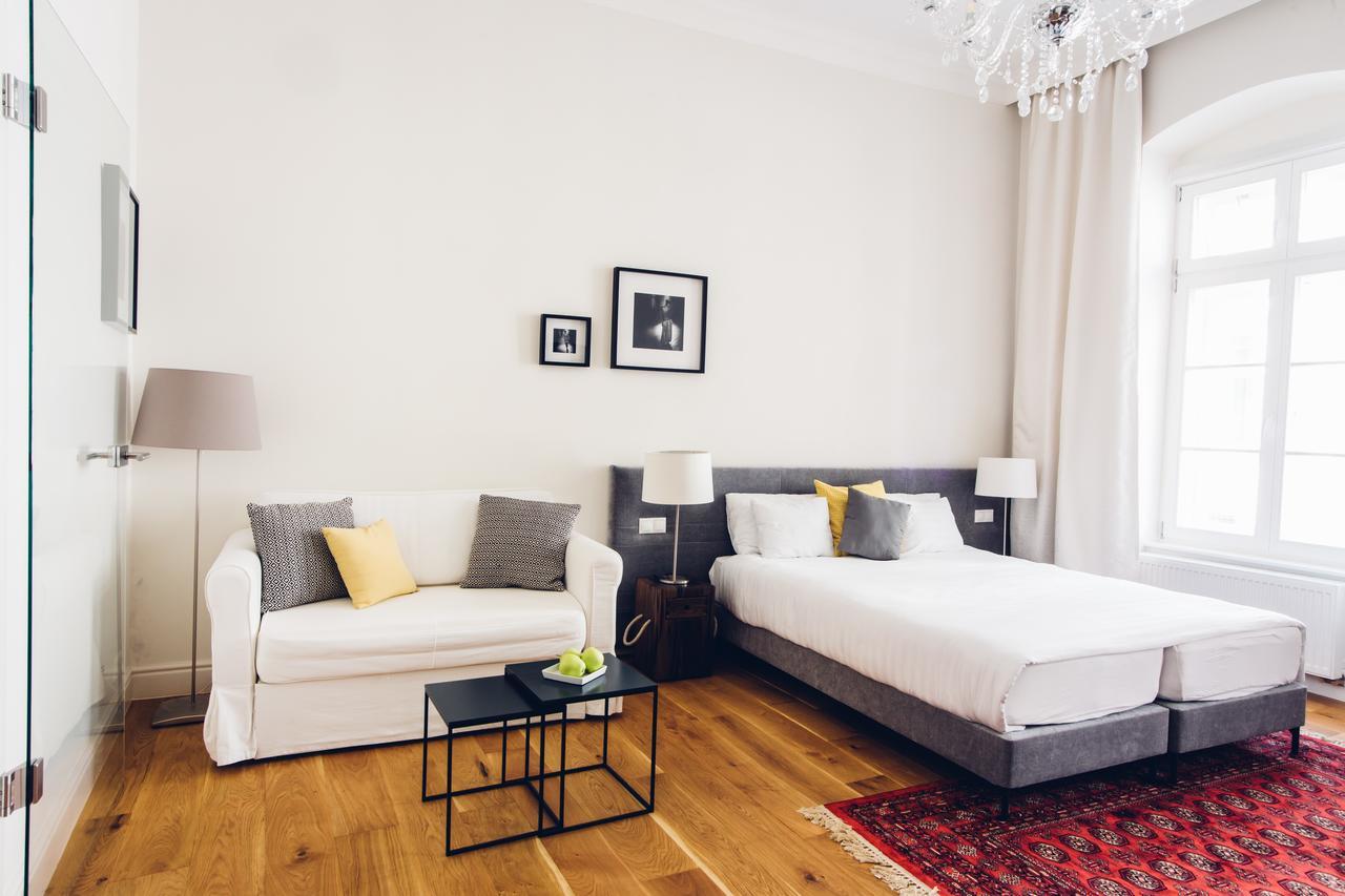 Adele Apartments 佩奇 外观 照片